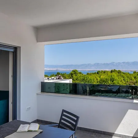 Apartamento Diamond Vir