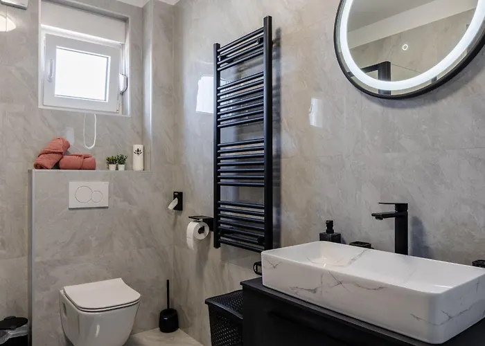 Diamond Апартаменты Вир